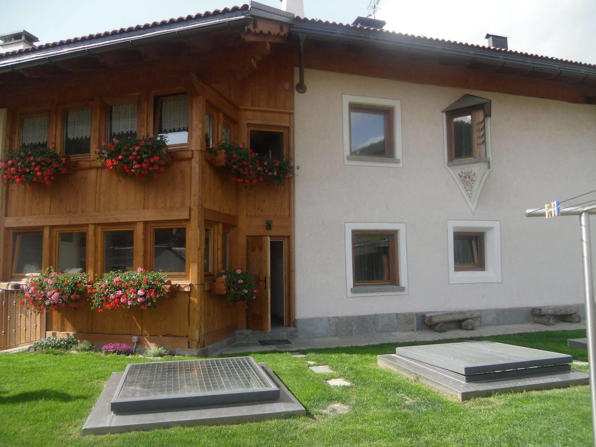 Chalet La Rugiada Bormio Kültér fotó