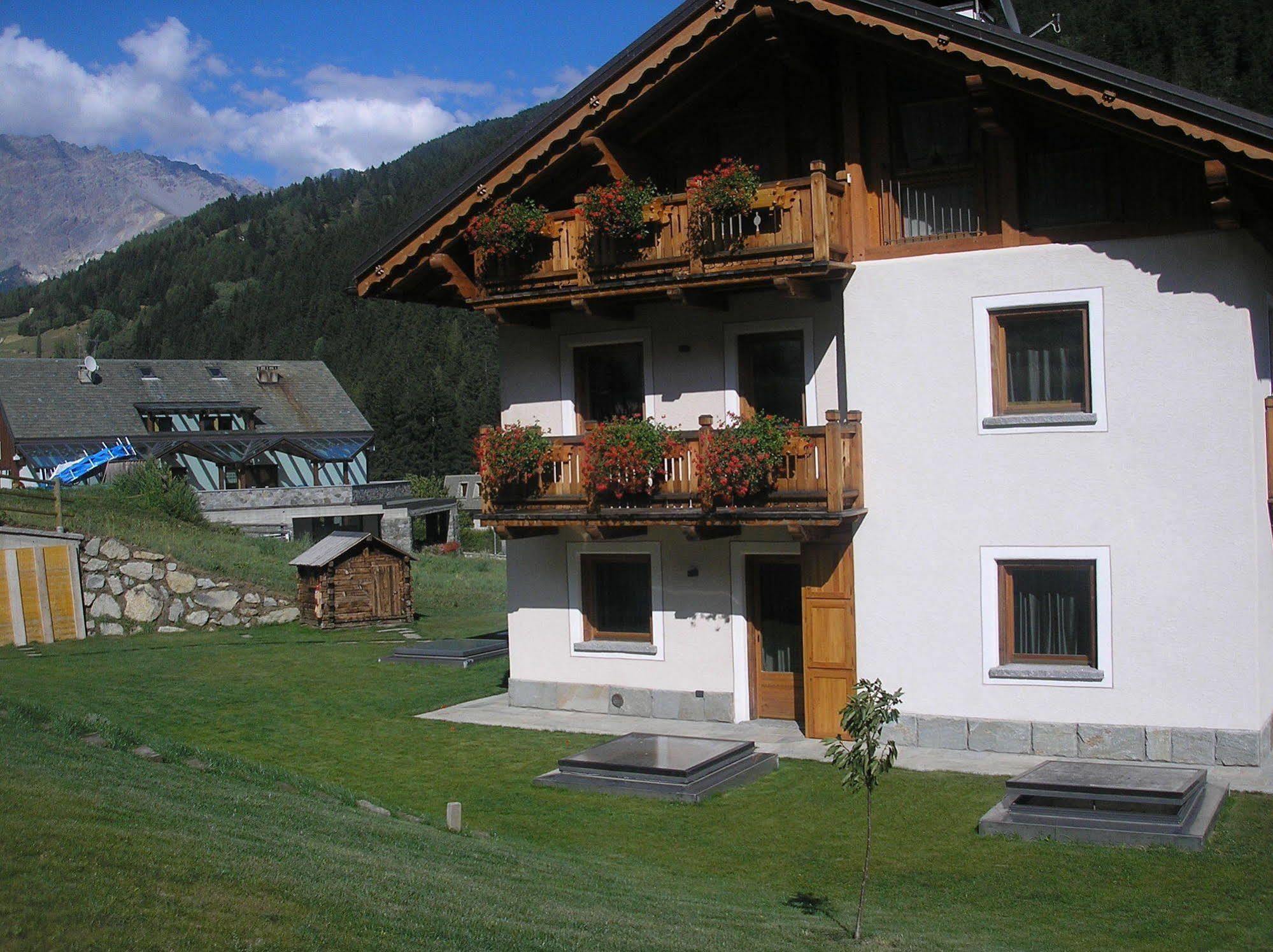 Chalet La Rugiada Bormio Kültér fotó